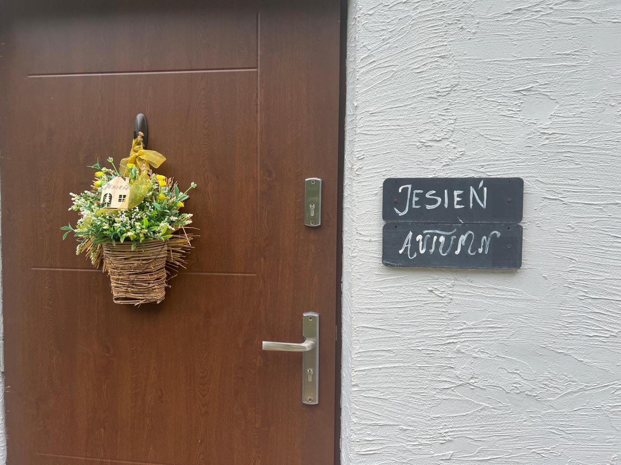 Apartamenty 3 Pory Roku Komarno Extérieur photo